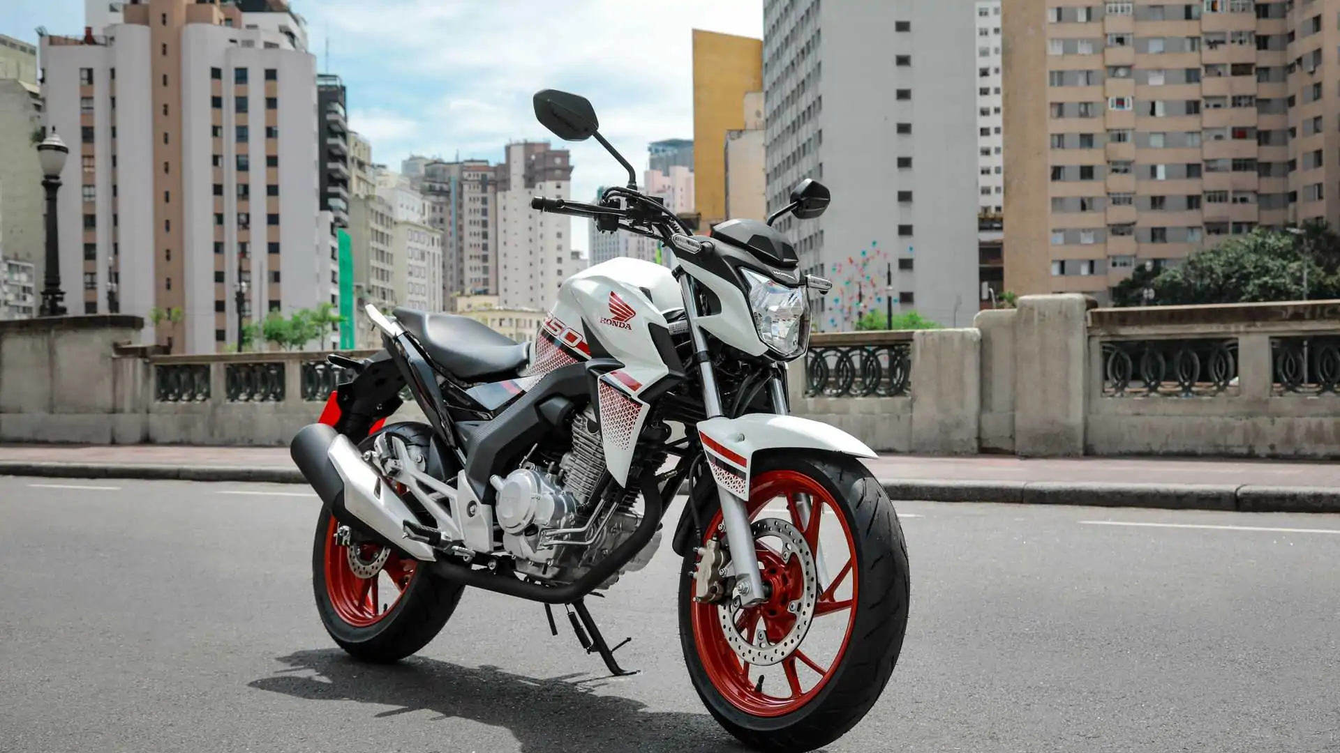 Honda CB Twister 2023